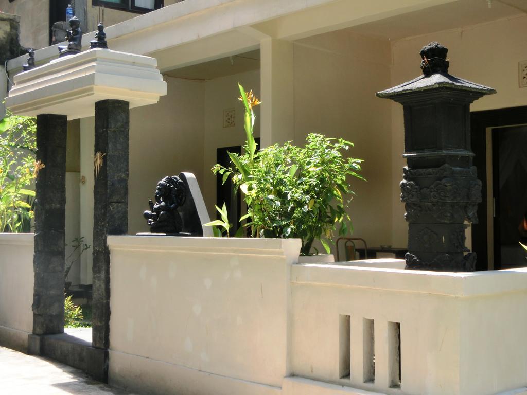 Latugu Homestay Ubud Buitenkant foto